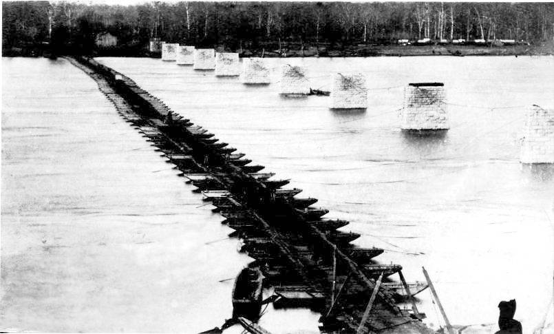 Mayo 1864 - Puente de pontones del río Tennessee